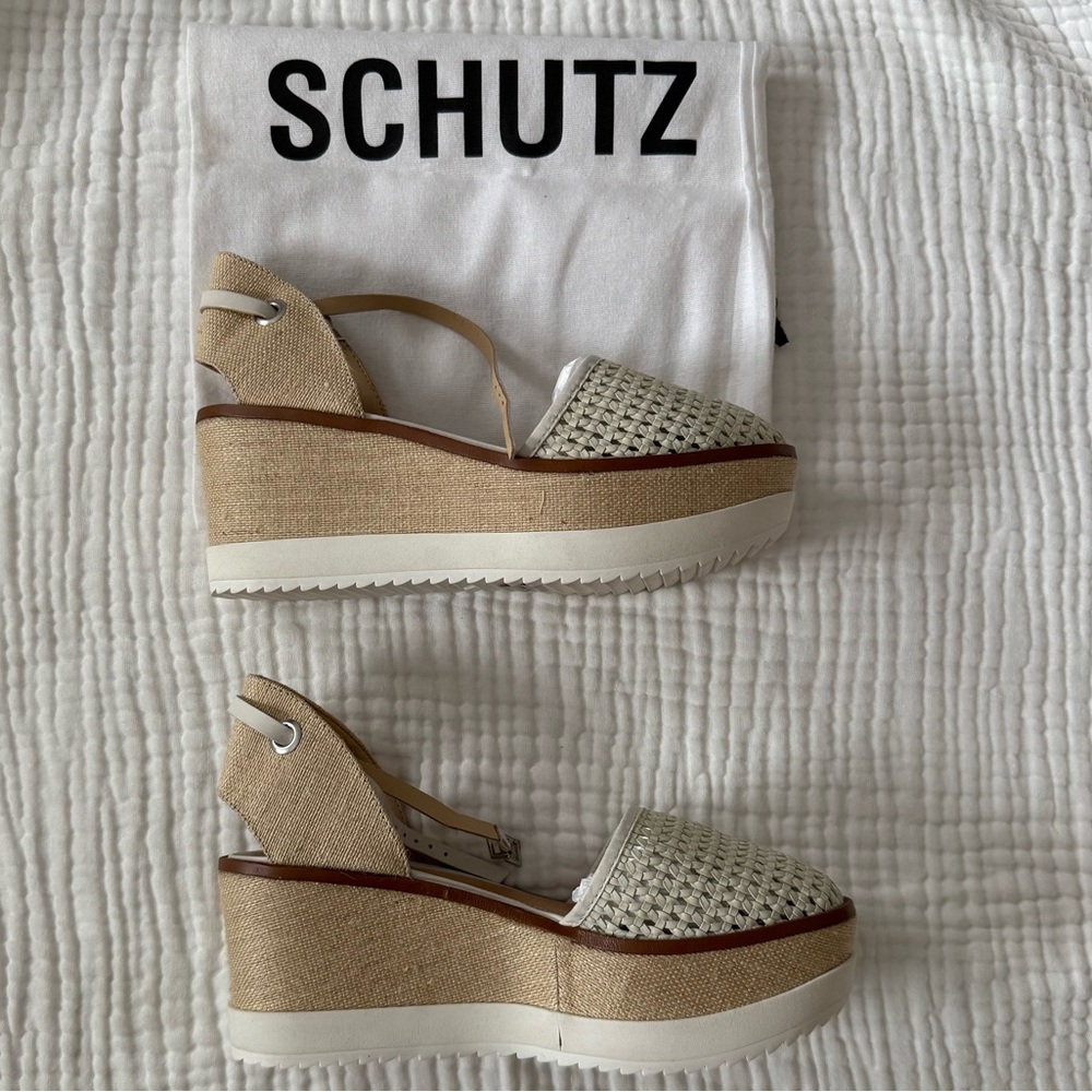 SCHUTZ Tan and White Espadrille Wedges